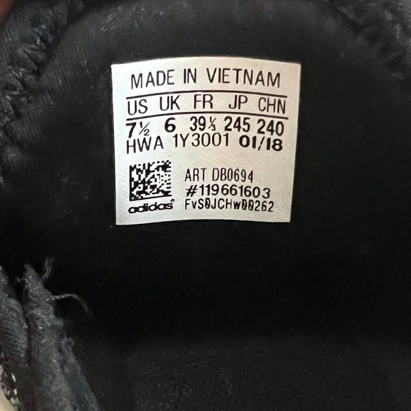 New adidas Women's Cloudfoam Pure Running Shoe - Size 7 1/2 - Picture 12 of 13